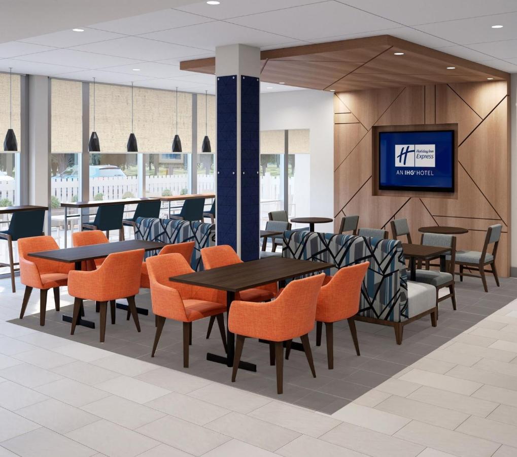 Holiday Inn Express - Cabot By Ihg Экстерьер фото